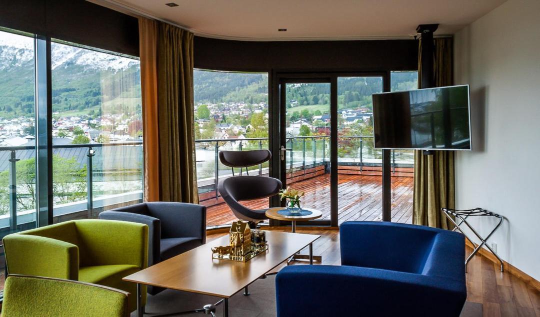 Havila Hotel Ivar Aasen Orsta Eksteriør billede
